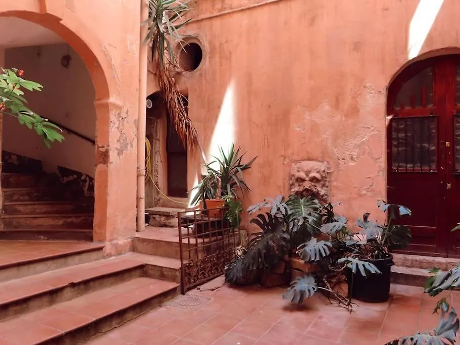 Studio Central Ancien Hotel Salomon Xvie Siecle マルセイユ
